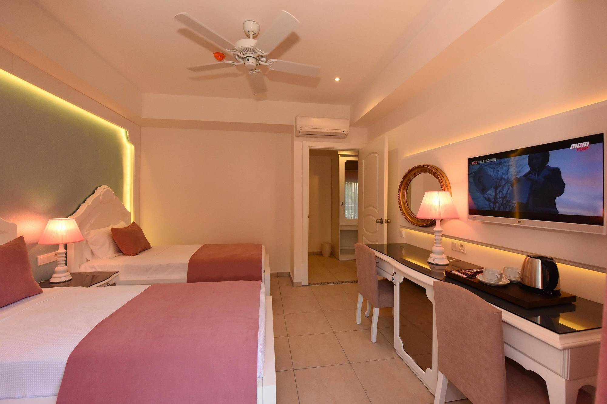 Montebello Deluxe Олудениз