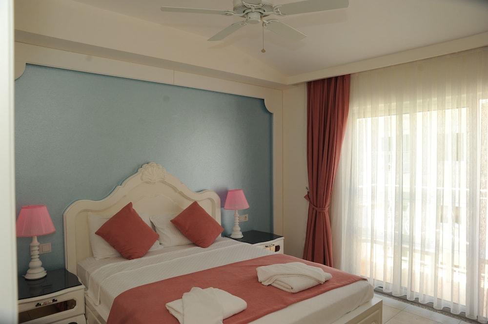 Montebello Deluxe 3* Ölüdeniz
